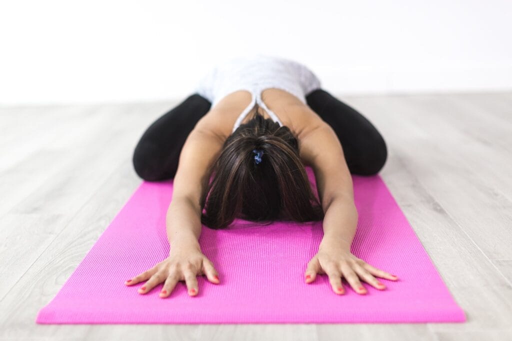 woman ballistic stretching